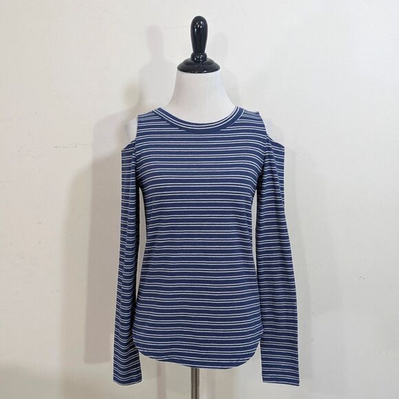 LNA Cold Shoulder Top - Blue & Cream Striped - Size Medium Womens M - Picture 2 of 8
